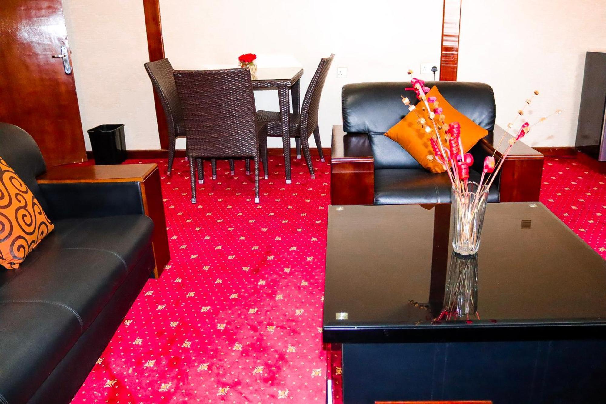 Sportsview Hotel Kasarani Nairobi Eksteriør billede