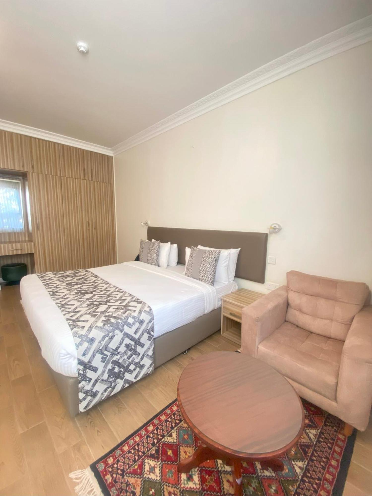 Sportsview Hotel Kasarani Nairobi Eksteriør billede